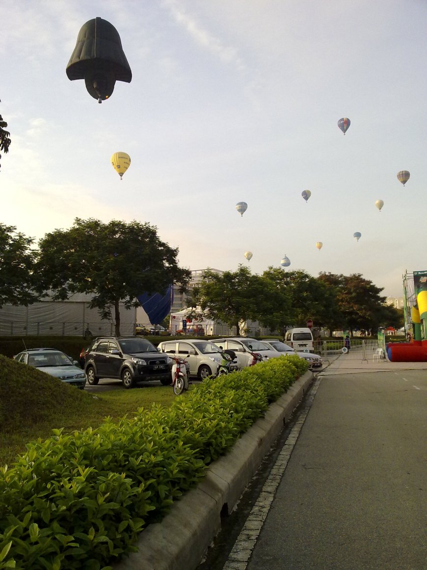Putrajaya Hot Air Balloon 2011